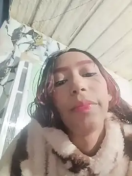 ValentinaKlean online show from June 26, 2026, 1:43 am