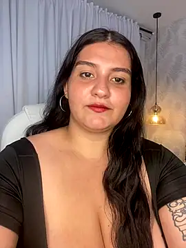 Malva   online show from October 1, 2025, 7:20 pm