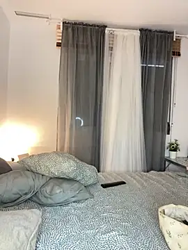 Snapshot of Wild2XXX chatting on September 24, 2025, 11:02 am Wild2XXX online show from September 24, 2025, 11:02 am