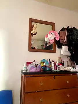 Snapshot of Zara_Bel chatting on September 20, 2025, 6:20 pm Zara Bel online show from September 20, 2025, 6:20 pm