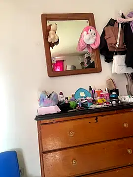 Snapshot of Zara_Bel chatting on September 28, 2025, 6:24 pm Zara Bel online show from September 28, 2025, 6:24 pm