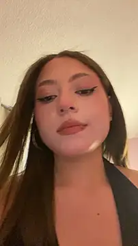 PrettyAmber online show from July 12, 2026, 8:11 pm