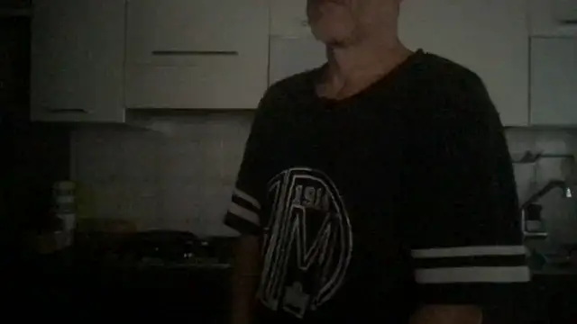 Axl hot online show from June 24, 2026, 4:28 pm