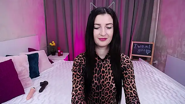 EvelinCuper online show from October 16, 2025, 5:08 am