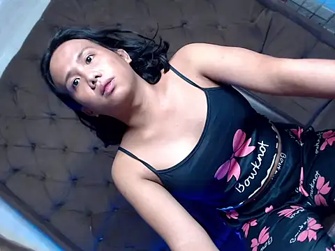 Snapshot of Cockyliciousx chatting on October 15, 2025, 10:32 pm Cockyliciousx online show from October 15, 2025, 10:32 pm