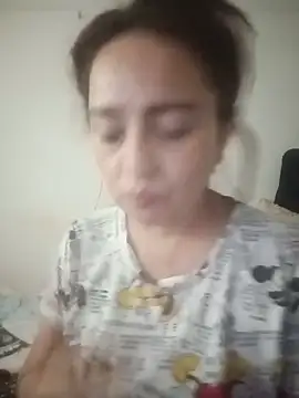 tany90 online show from May 31, 2026, 9:49 pm