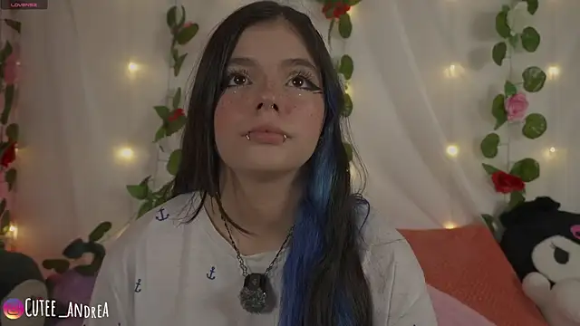 cutee andrea online show from July 12, 2026, 3:08 am