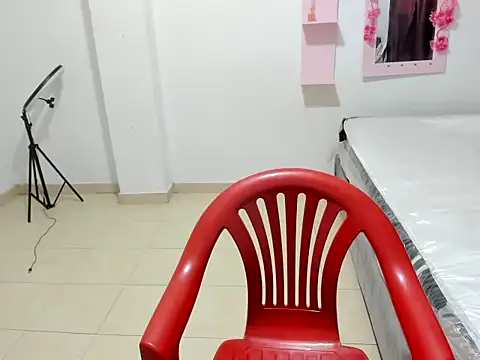 baby rose03 online show from December 17, 2025, 6:36 pm