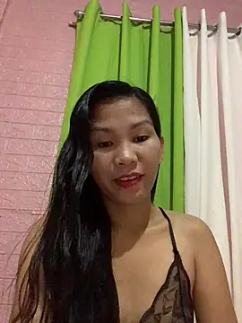 Cleo17 online show from February 5, 2026, 1:38 pm