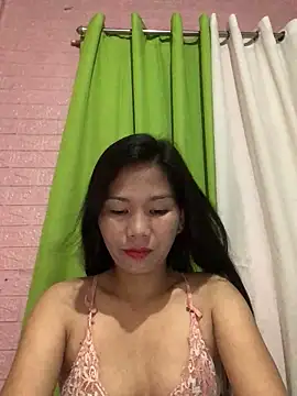 Cleo17 online show from May 8, 2026, 3:17 pm