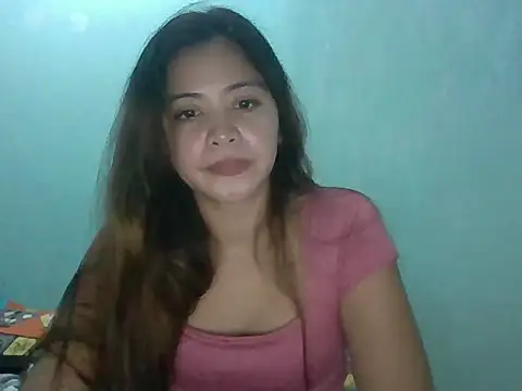 stunningprincesss online show from February 5, 2026, 11:59 am