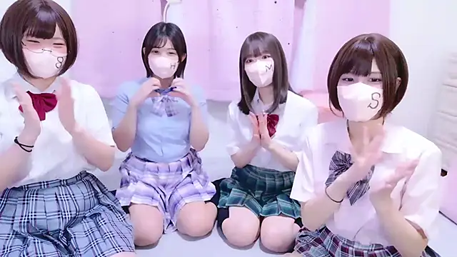 Saaya xx online show from September 10, 2025, 6:13 am
