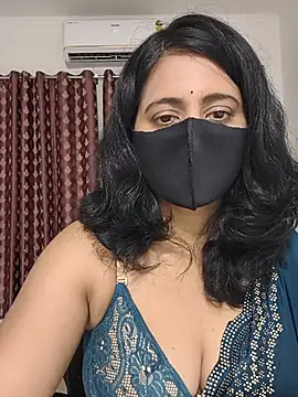 Snapshot of Your-Vedika chatting on July 28, 2026, 4:39 pm Your-Vedika online show from July 28, 2026, 4:39 pm