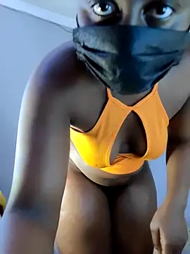 Snapshot of malaika1999 chatting on September 29, 2025, 12:21 pm malaika1999 online show from September 29, 2025, 12:21 pm