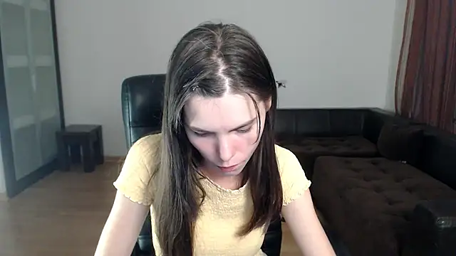 AmelieReve online show from September 22, 2025, 4:09 pm