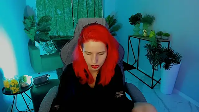 NitaNihil online show from September 19, 2025, 3:02 pm