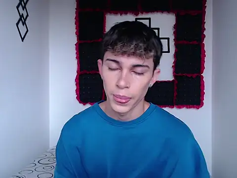 Snapshot of john_vichenso chatting on February 13, 2026, 1:07 pm john vichenso online show from February 13, 2026, 1:07 pm