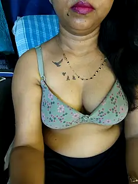 Sexy juhee online show from April 23, 2026, 6:25 am