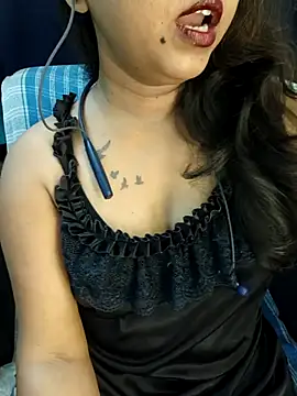 Sexy juhee online show from June 25, 2026, 7:46 am