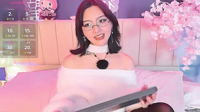 Shizuko  online show from February 28, 2026, 8:21 pm