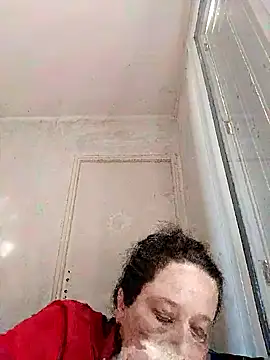 zeousseelphie online show from October 15, 2025, 9:53 am