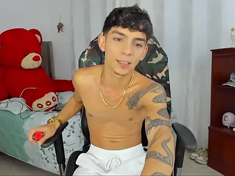 big latinn online show from February 10, 2026, 2:15 am