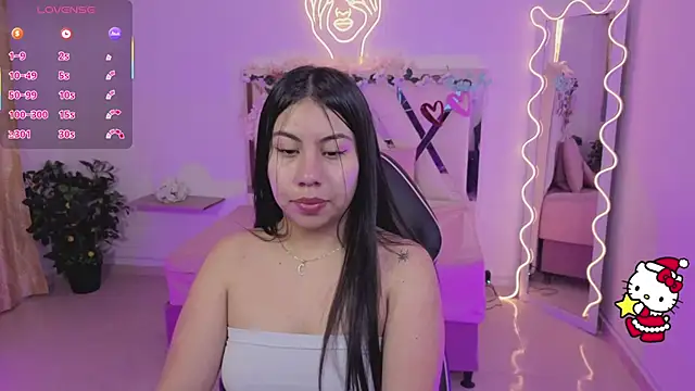 ZURY TAY online show from December 15, 2025, 11:47 am