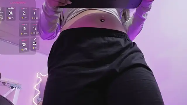 ZURY TAY online show from February 28, 2026, 11:44 am