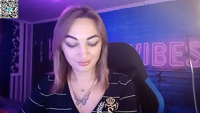 Blonde Temptation online show from October 19, 2025, 12:39 pm