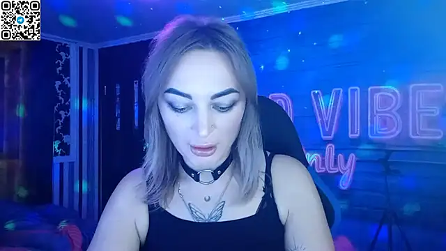 Blonde Temptation online show from October 22, 2025, 6:51 pm