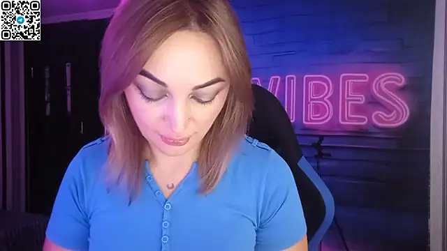 Blonde Temptation online show from October 25, 2025, 3:40 pm