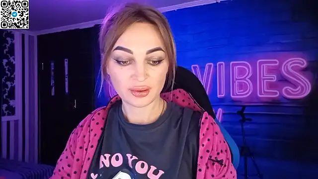 Blonde Temptation online show from October 29, 2025, 5:25 pm