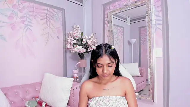 Jessgarcia  online show from October 11, 2025, 5:39 am