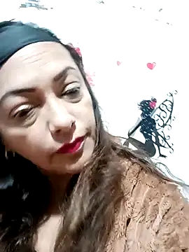 Snapshot of Lady_16 chatting on September 18, 2025, 10:50 am Lady 16 online show from September 18, 2025, 10:50 am