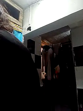 Snapshot of Lady_16 chatting on October 14, 2025, 5:36 pm Lady 16 online show from October 14, 2025, 5:36 pm