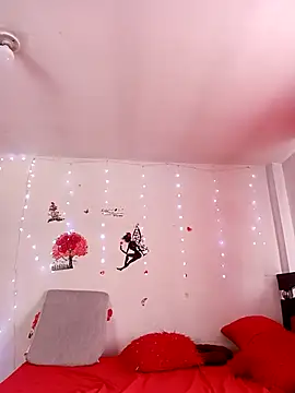 Snapshot of Lady_16 chatting on February 11, 2026, 3:39 pm Lady 16 online show from February 11, 2026, 3:39 pm