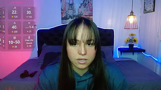 Snapshot of Eymmy_24 chatting on September 28, 2025, 3:23 am Eymmy 24 online show from September 28, 2025, 3:23 am