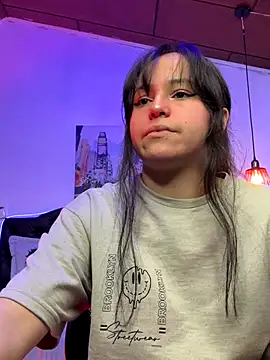 Snapshot of Eymmy_24 chatting on October 14, 2025, 2:56 am Eymmy 24 online show from October 14, 2025, 2:56 am