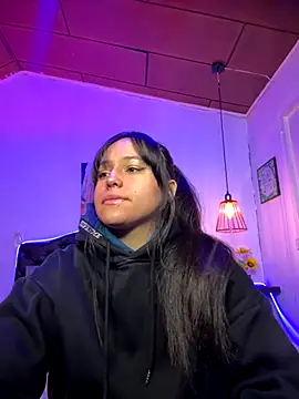 Snapshot of Eymmy_24 chatting on October 16, 2025, 2:56 am Eymmy 24 online show from October 16, 2025, 2:56 am