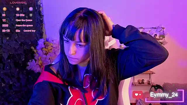 Snapshot of Eymmy_24 chatting on February 23, 2026, 11:02 pm Eymmy 24 online show from February 23, 2026, 11:02 pm