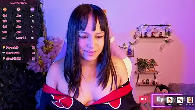 Snapshot of Eymmy_24 chatting on February 24, 2026, 11:08 am Eymmy 24 online show from February 24, 2026, 11:08 am