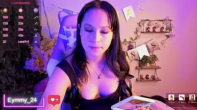 Snapshot of Eymmy_24 chatting on April 24, 2026, 1:41 am Eymmy 24 online show from April 24, 2026, 1:41 am