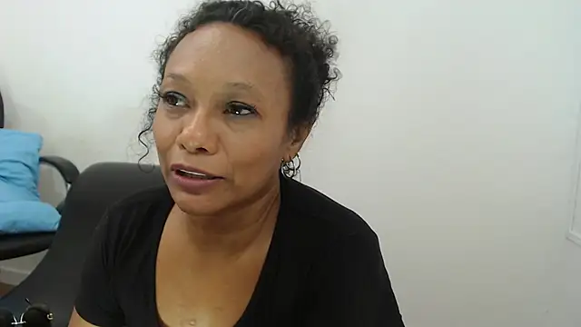 Queen Naomi online show from September 11, 2025, 7:58 pm