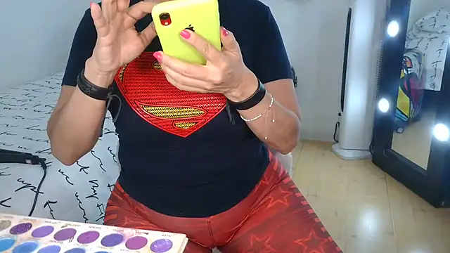 Snapshot of SweetCatheryne chatting on July 16, 2026, 10:05 pm SweetCatheryne online show from July 16, 2026, 10:05 pm