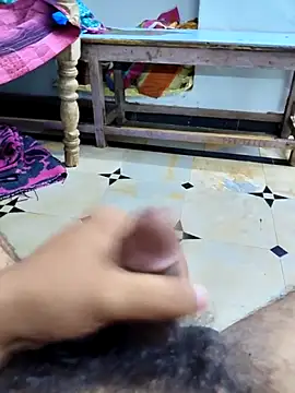 Snapshot of TeluguMuslimBoy chatting on September 25, 2025, 5:55 am TeluguMuslimBoy online show from September 25, 2025, 5:55 am