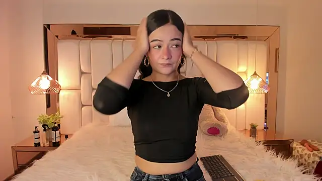 Snapshot of ValeriaPrado chatting on October 3, 2025, 7:44 pm ValeriaPrado online show from October 3, 2025, 7:44 pm