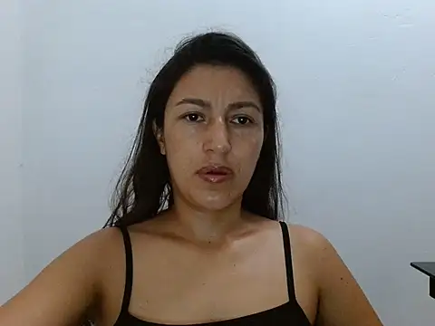 SarahFriendly online show from June 14, 2026, 1:57 pm