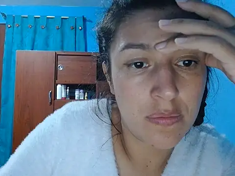 Snapshot of SarahFriendly chatting on July 2, 2026, 1:49 am SarahFriendly online show from July 2, 2026, 1:49 am