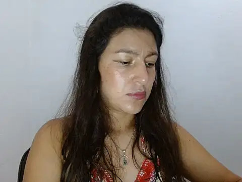 Snapshot of SarahFriendly chatting on July 19, 2026, 4:00 pm SarahFriendly online show from July 19, 2026, 4:00 pm