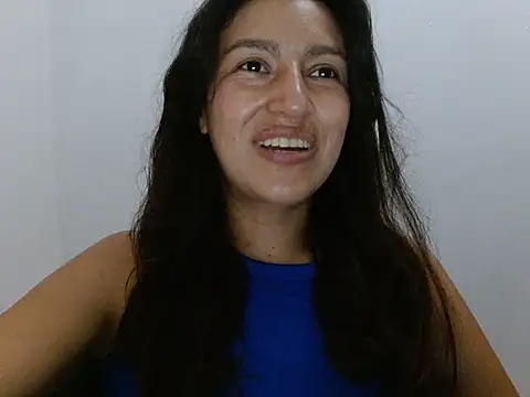 Snapshot of SarahFriendly chatting on July 31, 2026, 6:51 pm SarahFriendly online show from July 31, 2026, 6:51 pm